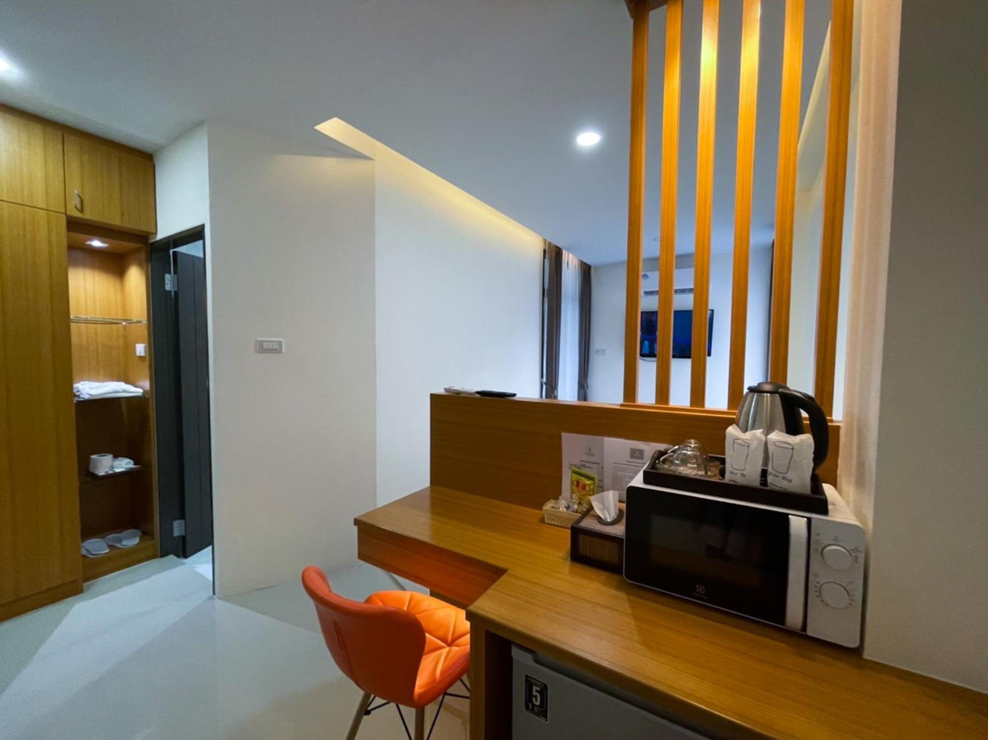 Tj Boutique Hotel Uthai Thani Phòng bức ảnh